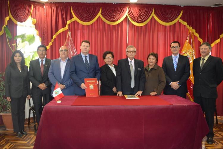 La dirección de la EPSE visita las Universidades del Altiplano y Sur de Perú para consolidar las relaciones existentes y establecer nuevas